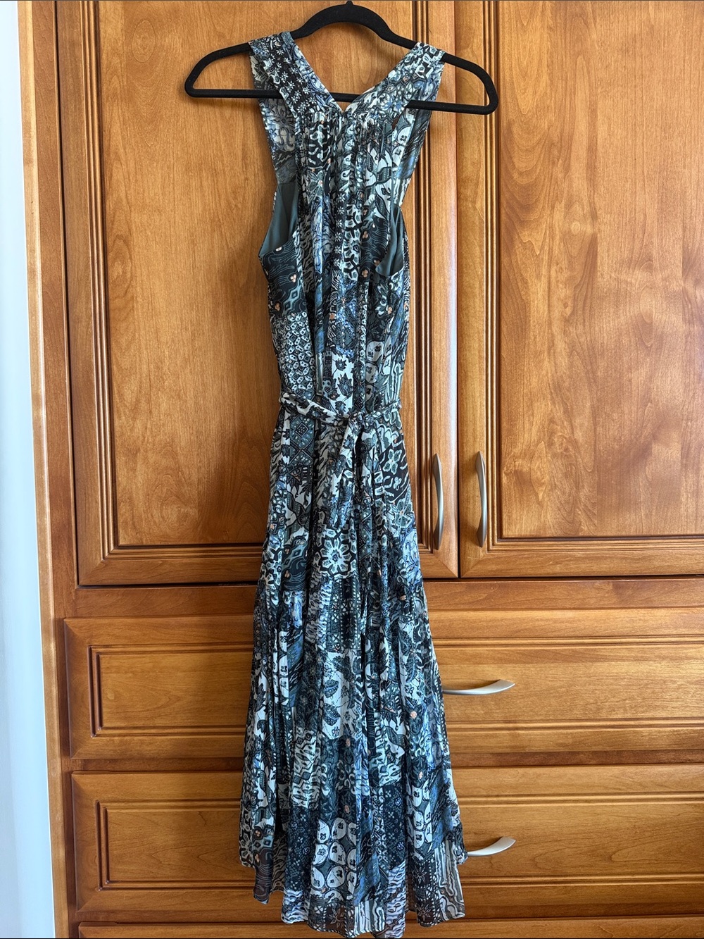 NWOT Sleeveless Green & Blue Patterned Maxi Dress with Tie Waist